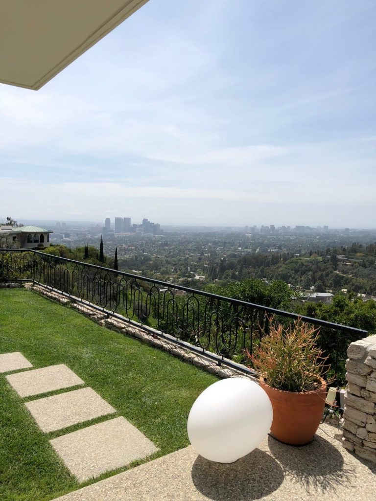 gorgeous view of Los Angeles at Casa Perfect