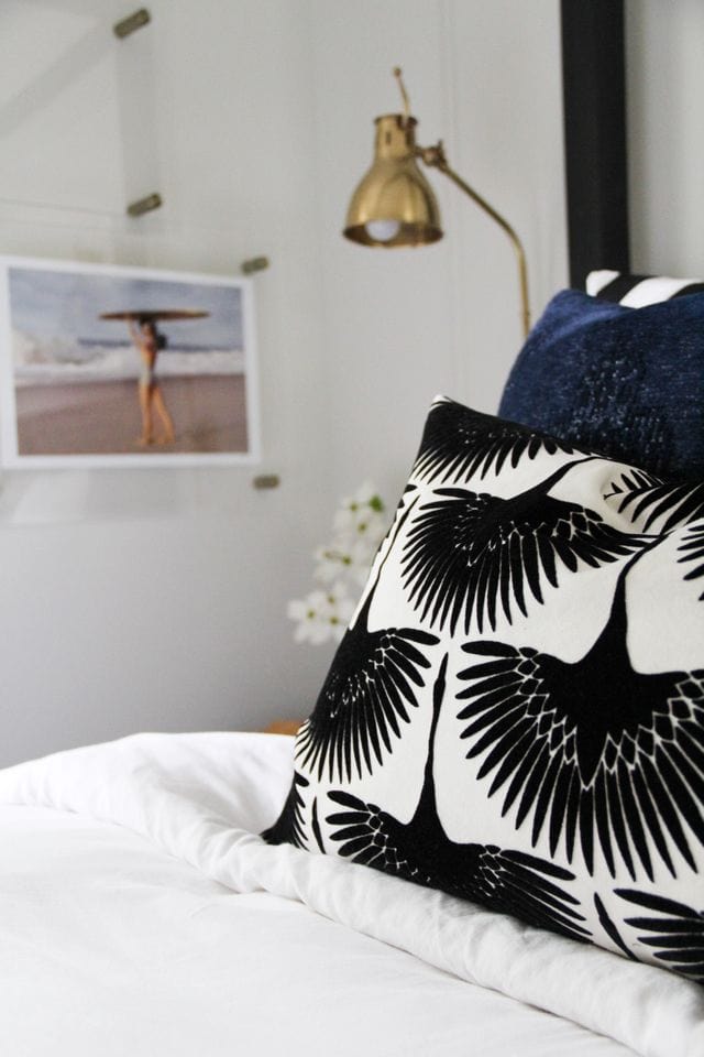 great pattern on this pillow 11 Houses 2