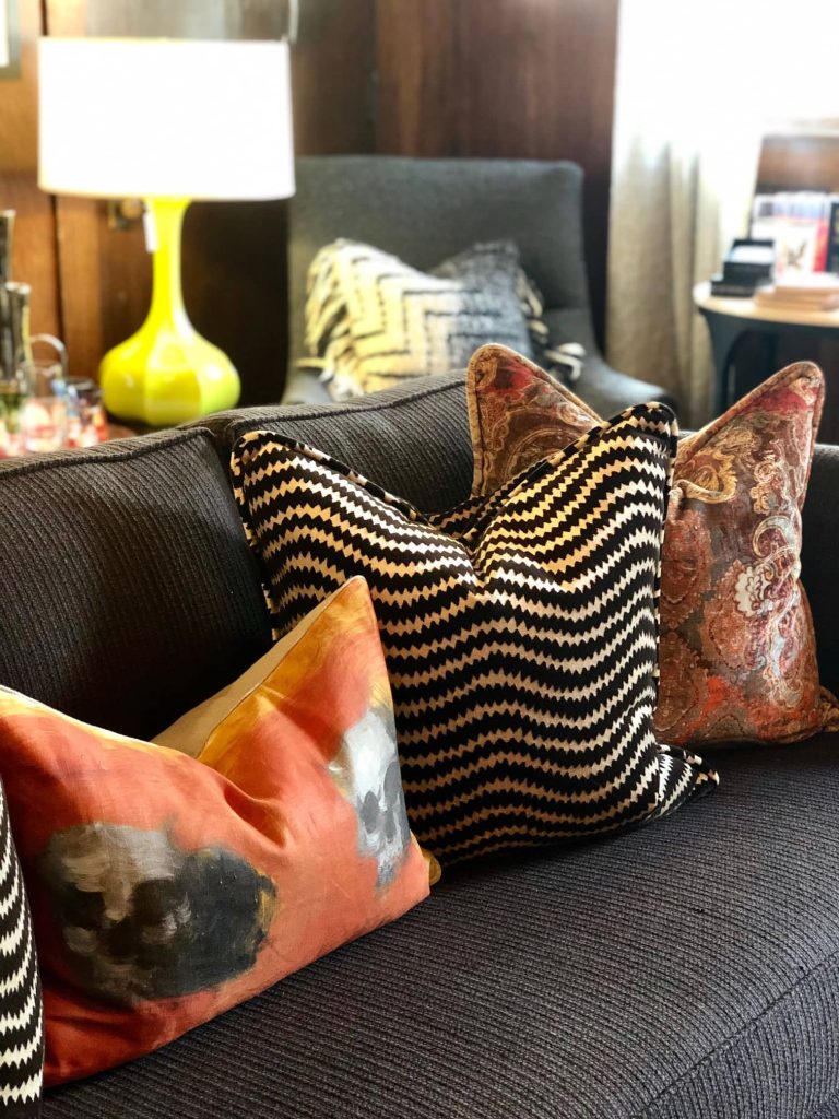 pillows in pensacola florida in detail interiors IMG 3377